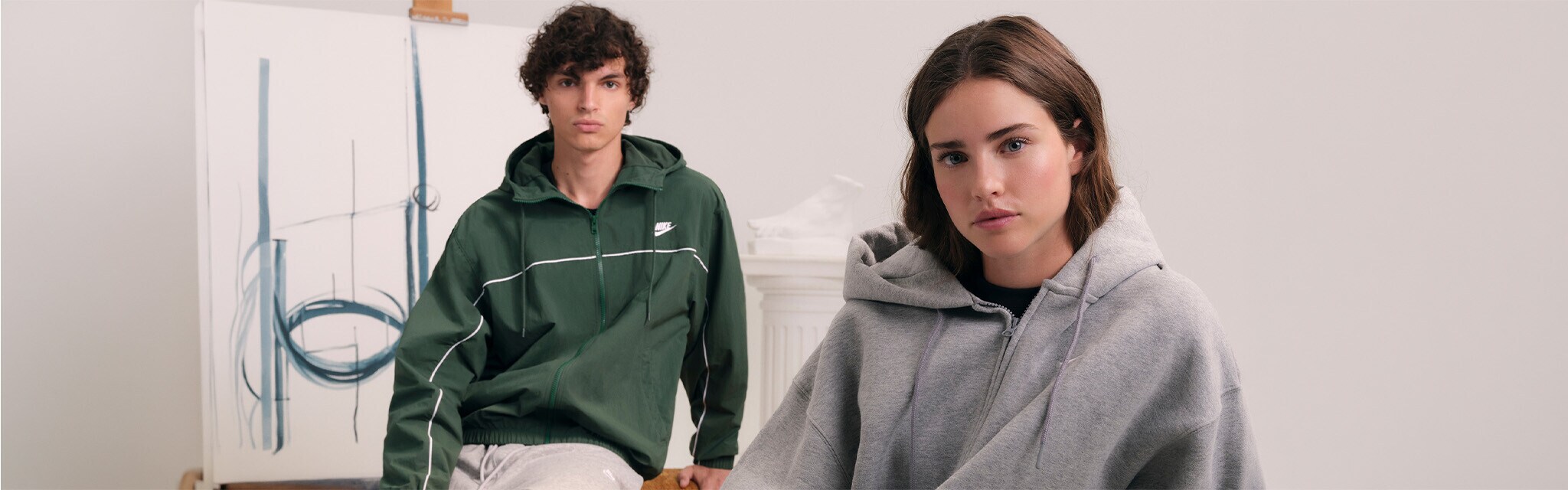 Veja as tendências de moda jovem NEW, na loja online do El Corte Inglés. Veja as tendências de moda jovem NEW, na loja online do El Corte Inglés.