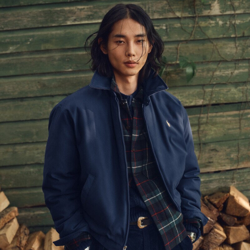 Conheça os Casacos e Sobretudos em Moda Homem da Polo Ralph Lauren na loja online do El Corte Inglés Conheça os Casacos e Sobretudos em Moda Homem da Polo Ralph Lauren na loja online do El Corte Inglés