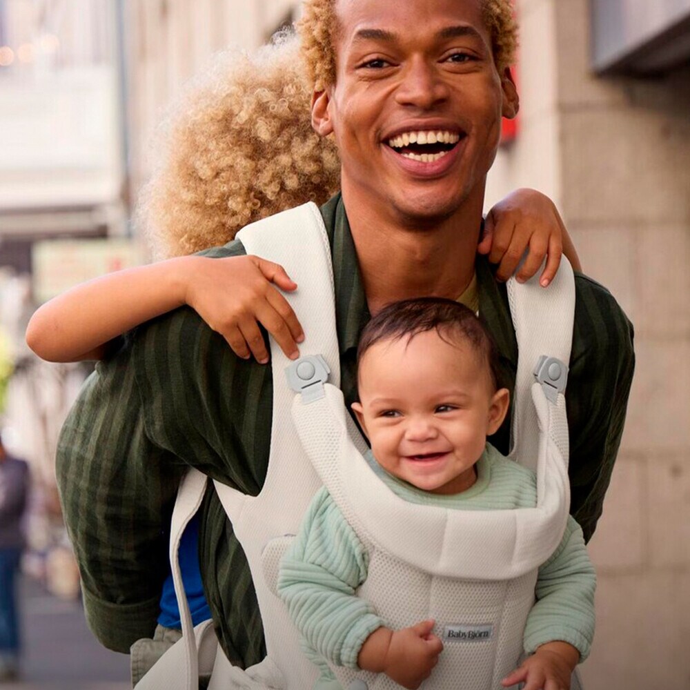 BABYBJÖRN. Nueva mochila portabebés Hold BABYBJÖRN. Nueva mochila portabebés Hold