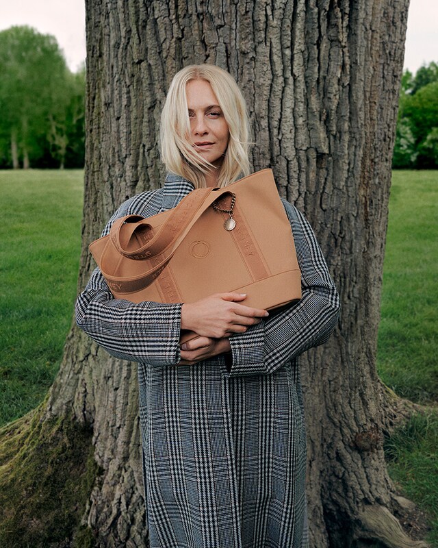 Bolsos y neceseres Bolsos y neceseres