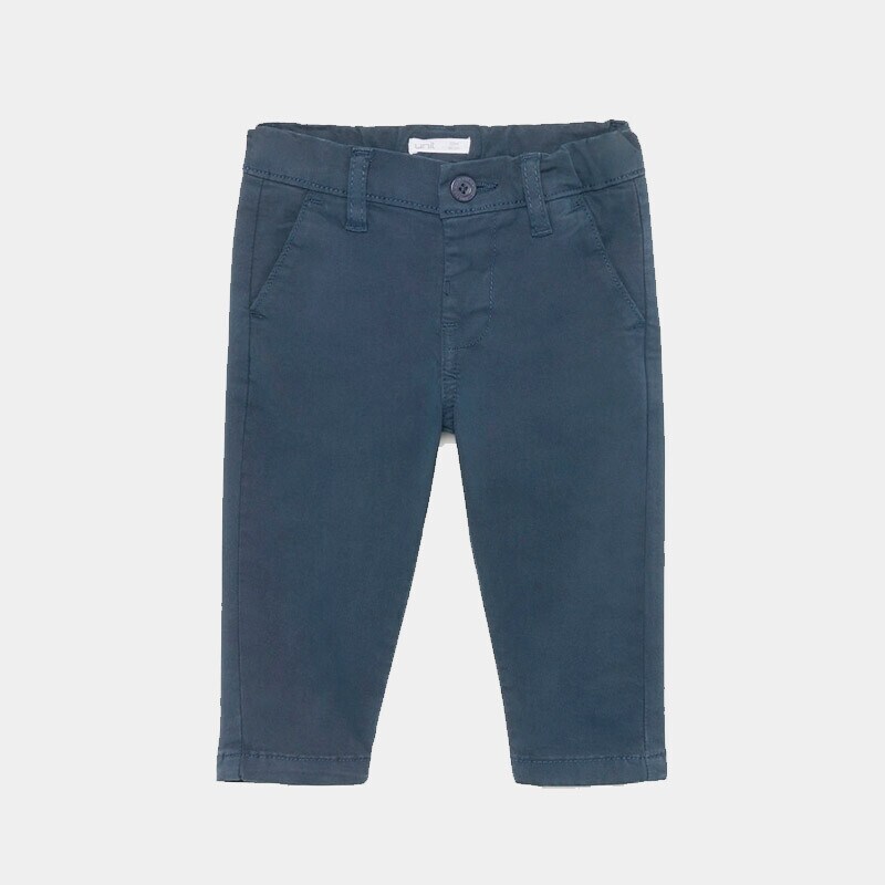Pantalones y petos Pantalones y petos