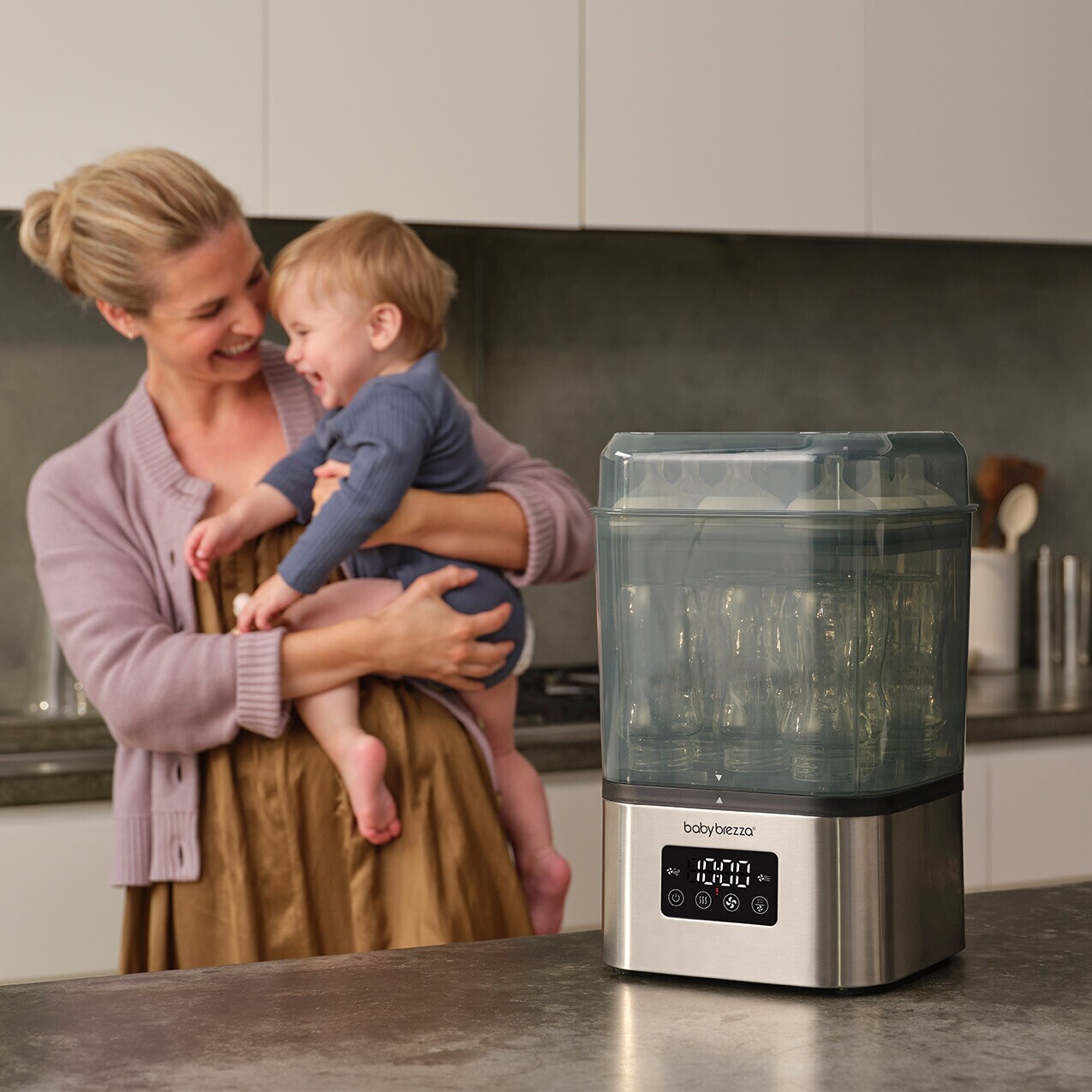 BABY BREZZA. Cuidar. Simplificar. Disfrutar BABY BREZZA. Cuidar. Simplificar. Disfrutar