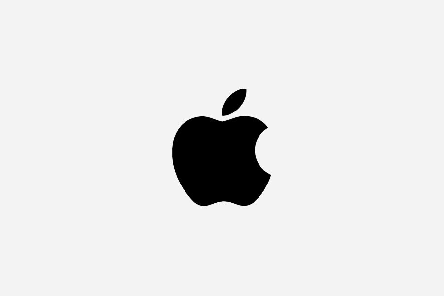 Apple Apple