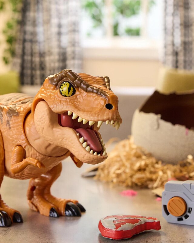 Brinquedos - Bonecos Brinquedos - Bonecos