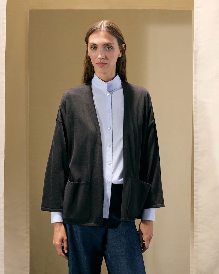Moda mujer hasta -30% Moda mujer hasta -30%