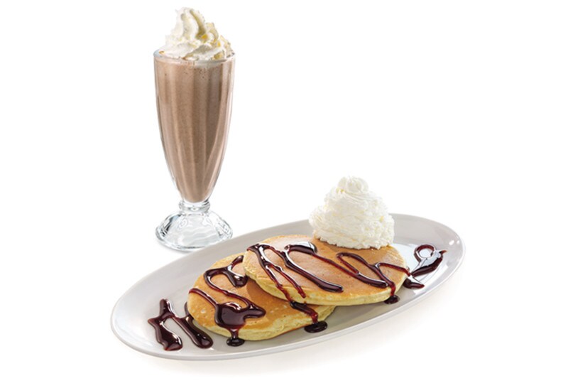 Tortitas y batido Tortitas y batido