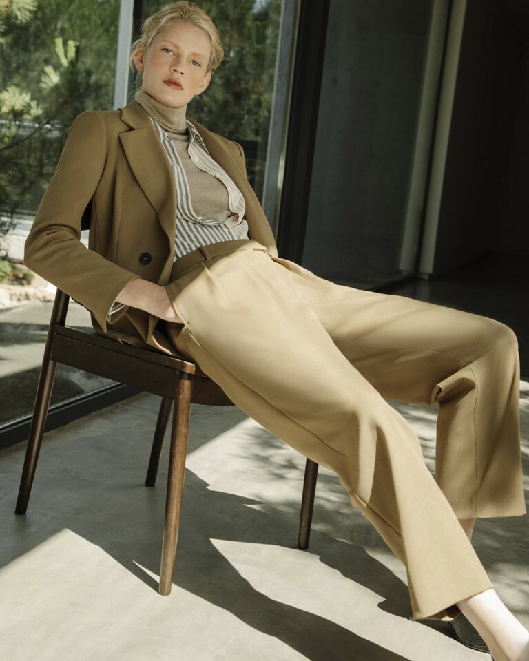 Blazers e Calças de Mulher Blazers e Calças de Mulher