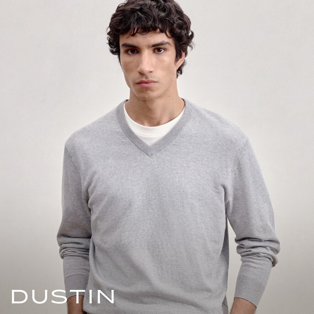 Dustin Dustin
