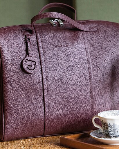 Bolsos y neceseres Bolsos y neceseres