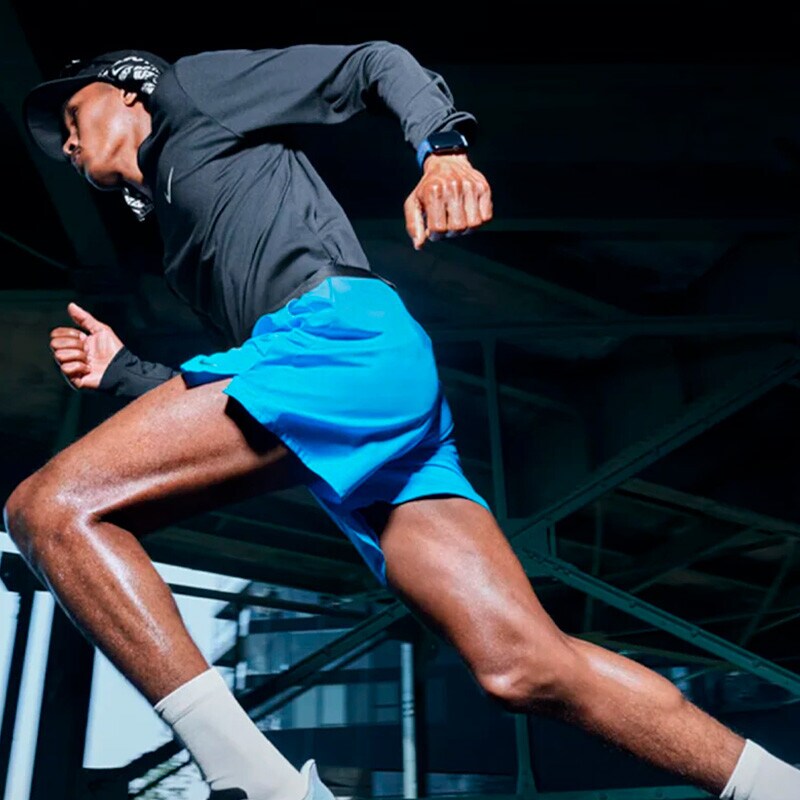 Até -40% - Nike, Adidas, Under Armour... Até -40% - Nike, Adidas, Under Armour...