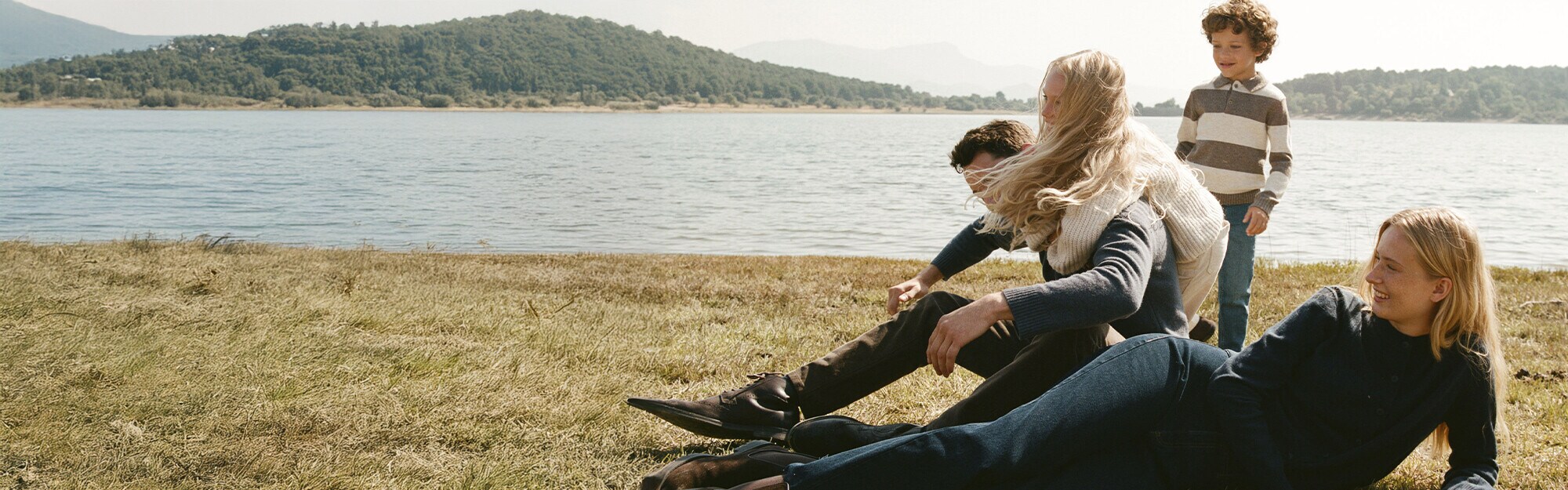 Rebajas Unit · Hasta -30% Rebajas Unit · Hasta -30%