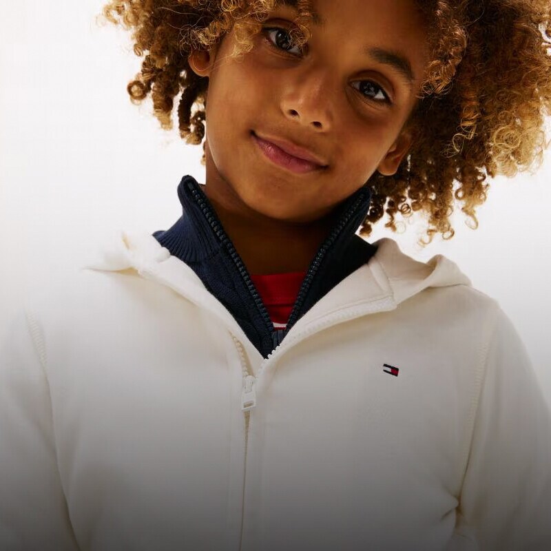 Ver Tommy Hilfiger em Moda Infantil na loja online do El Corte Inglés Ver Tommy Hilfiger em Moda Infantil na loja online do El Corte Inglés