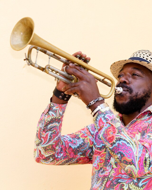 Música - Latina Música - Latina