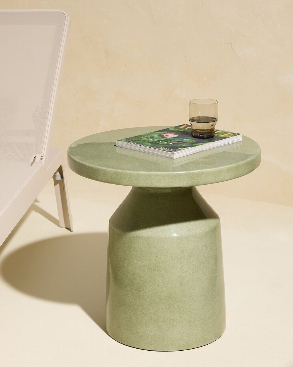 Mesas auxiliares Mesas auxiliares