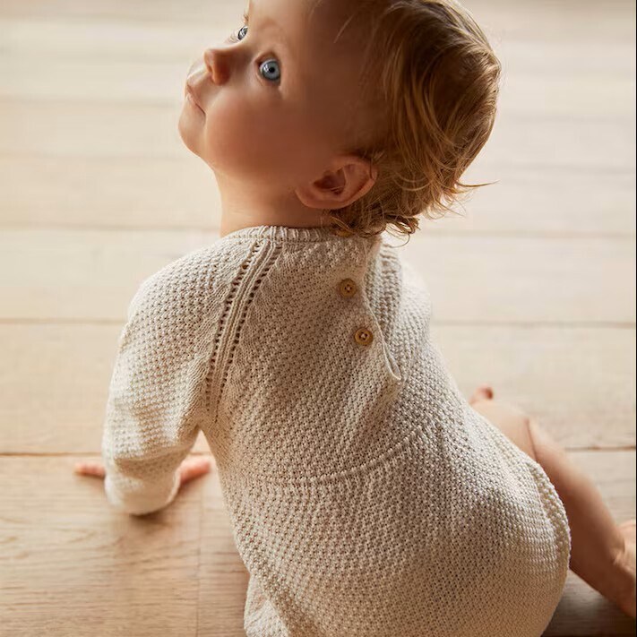 Babygrows e jardineiras Babygrows e jardineiras