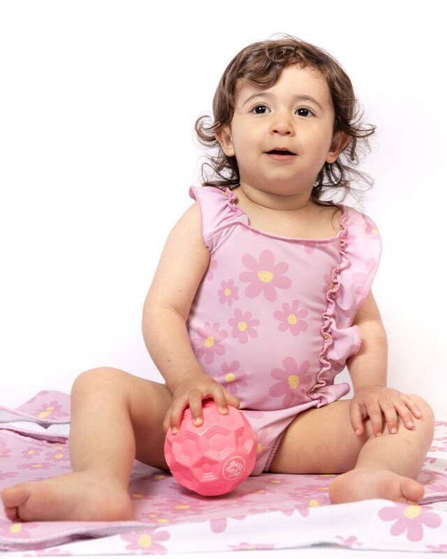 Ver seleção da tendência Flores em Moda Banho Infantil na loja online do El Corte Inglés Ver seleção da tendência Flores em Moda Banho Infantil na loja online do El Corte Inglés