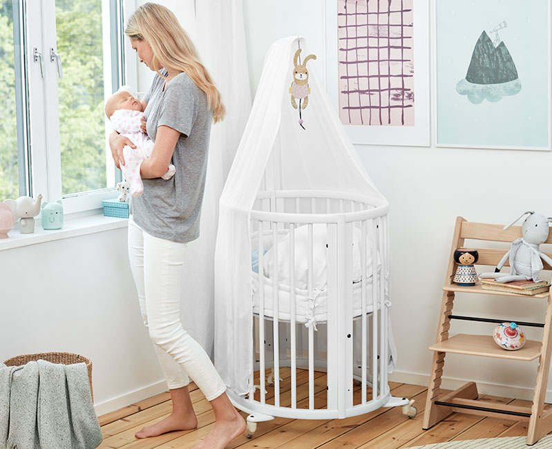 Passeggino Stokke YOYO3 - Telaio Bianco Con Kit Colori Nero, Compatto E Pronto Per I Viaggi