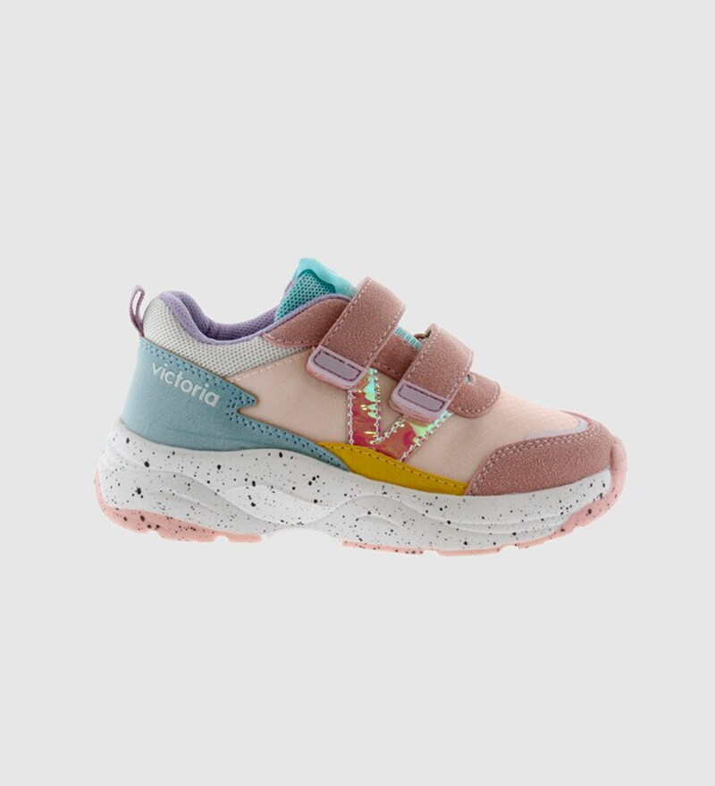 Zapatillas deportivas de niña· Moda (846) Zapatillas deportivas de niña· Moda (846)