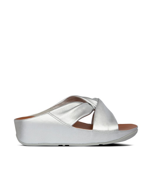 Sandalias de cuña de mujer FitFlop con tiras cruzadas de piel en plateado ·  FitFlop · El Corte Inglés