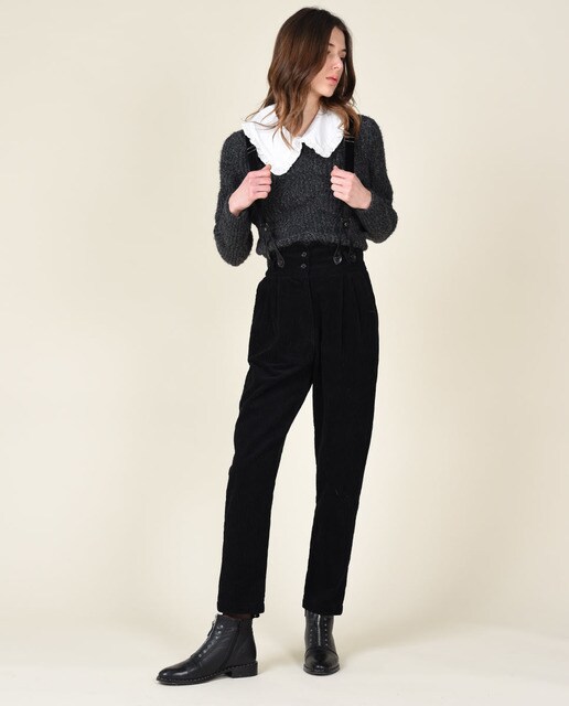 Los pantalones de pana de mujer de El Corte Inglés que Lucía Bárcena ha  convertido en tendencia