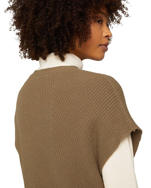 Chaleco de punto de mujer con escote redondo en color marrón · Tom Tailor ·  El Corte Inglés