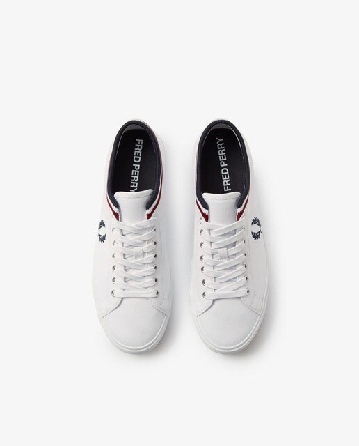 Zapatillas deportivas de hombre Fred Perry en blanco con logo bordado  lateral · FRED PERRY · El Corte Inglés