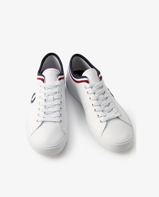 Zapatillas deportivas de hombre Fred Perry en blanco con logo bordado  lateral · FRED PERRY · El Corte Inglés