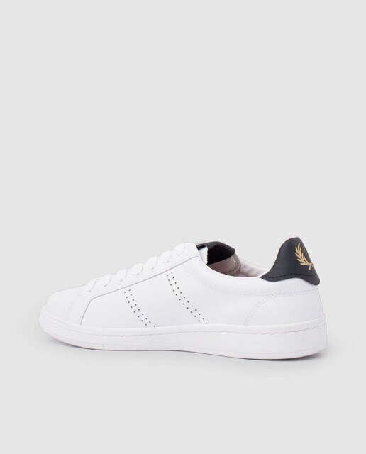 Zapatillas de piel unisex Fred Perry en blanco con logo bordado en marino · FRED  PERRY · El Corte Inglés