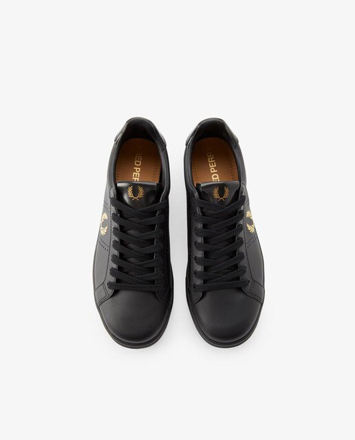 Zapatillas de piel unisex Fred Perry en negro con logo a contraste · FRED  PERRY · El Corte Inglés