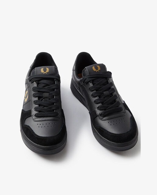 Zapatillas de piel unisex Fred Perry en negro con detalles a contraste · FRED  PERRY · El Corte Inglés