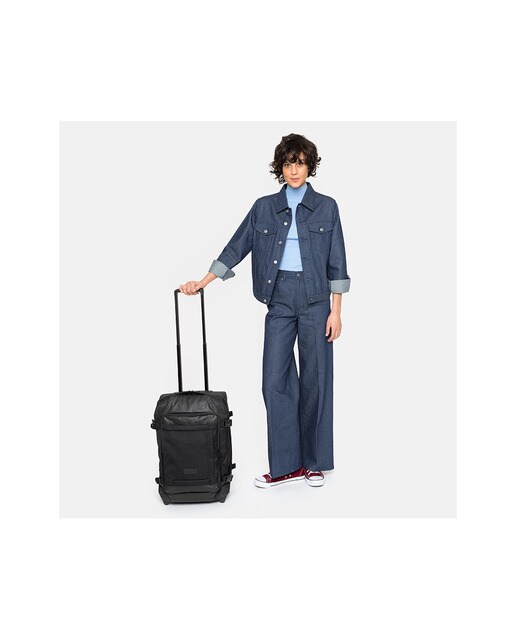 Maleta de cabina Eastpak Tranverz Cnnct Coat blanda de color negro con  capacidad de 42L · Eastpak · El Corte Inglés