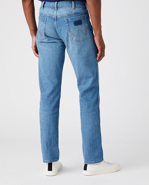 Vaquero de hombre Greensboro regular en azul · Wrangler · El Corte Inglés