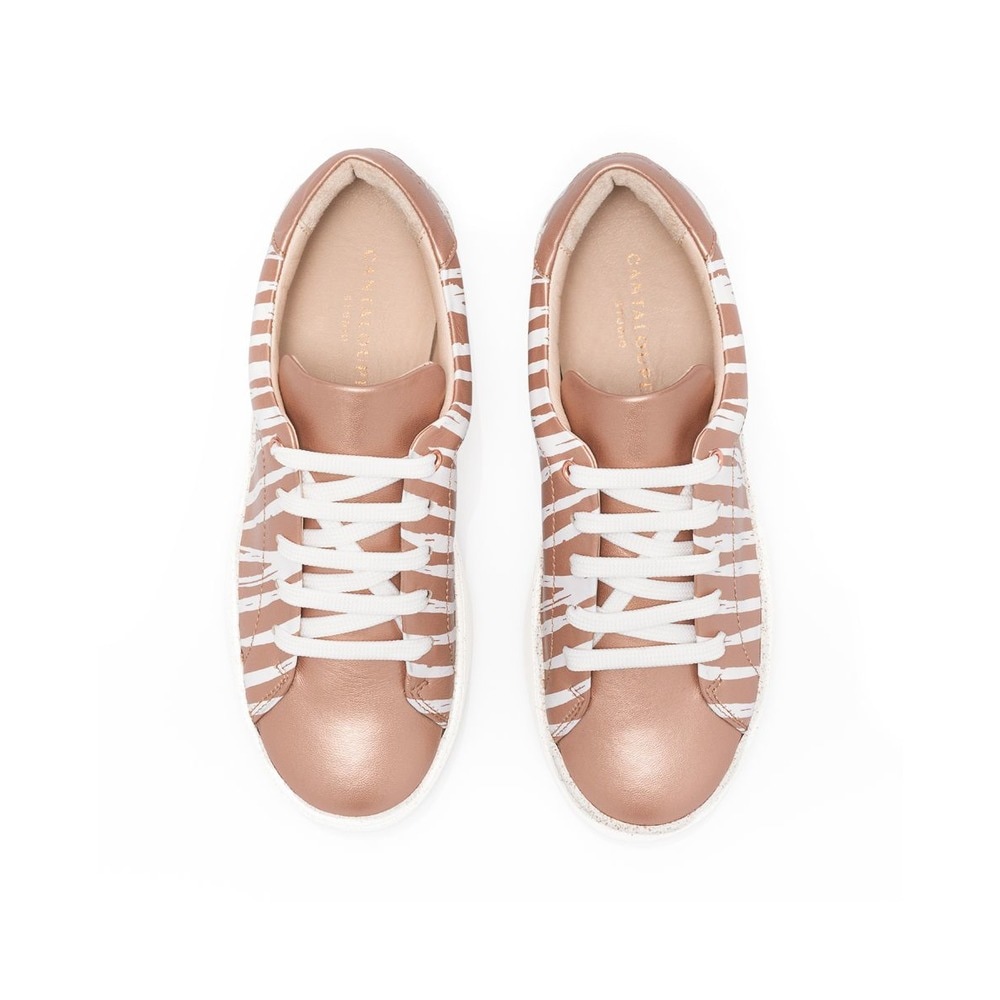 Sneaker de mulher Cantaloupe Studio em tecido de algodão azul com estampado iridiscente em todo o sapato Rosa metalizado-3