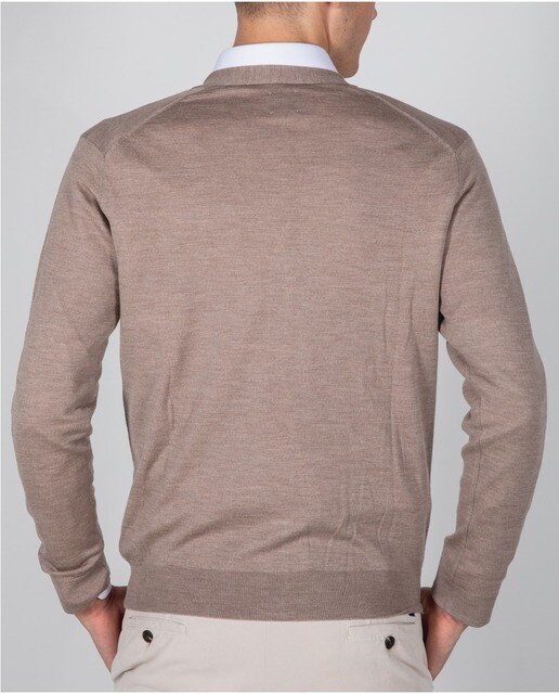 Cardigan de hombre 100% lana fina merino en marrón claro · Wickett Jones ·  El Corte Inglés