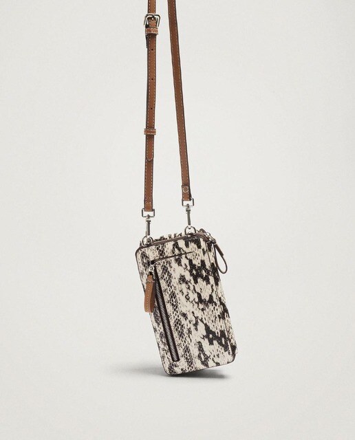 Funda de móvil Parfois estampada con asa bandolera · Parfois · El Corte  Inglés