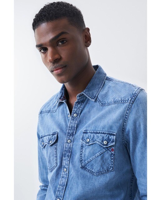 Camisa de hombre slim lisa en azul claro · Salsa · El Corte Inglés