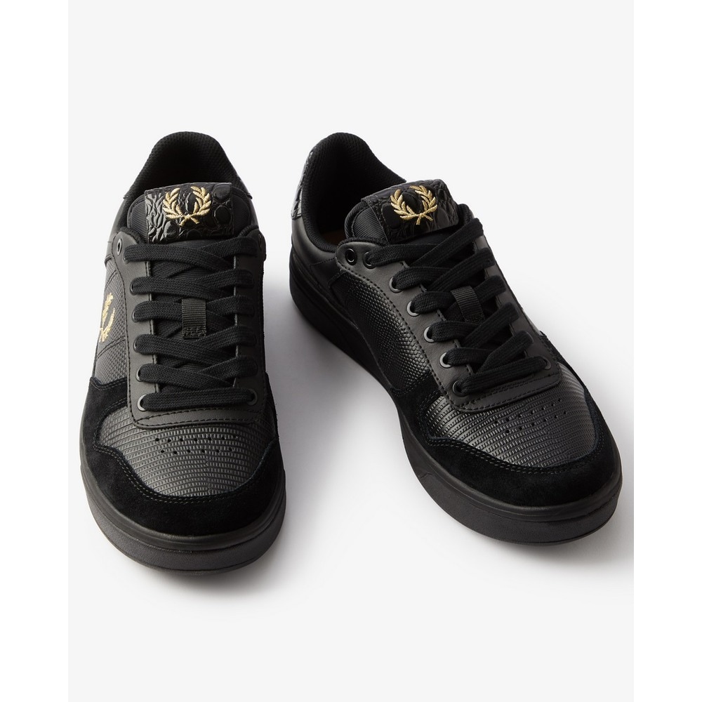 Sapatilha preta Fred Perry em pele com relevo Preto-3