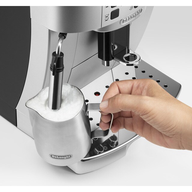 Cafetera Superautomática Magnifica S ECAM22.110.SB de elegante diseño con  sistema Twin-Shot para preparar dos tazas de espresso a la vez · El Corte  Inglés