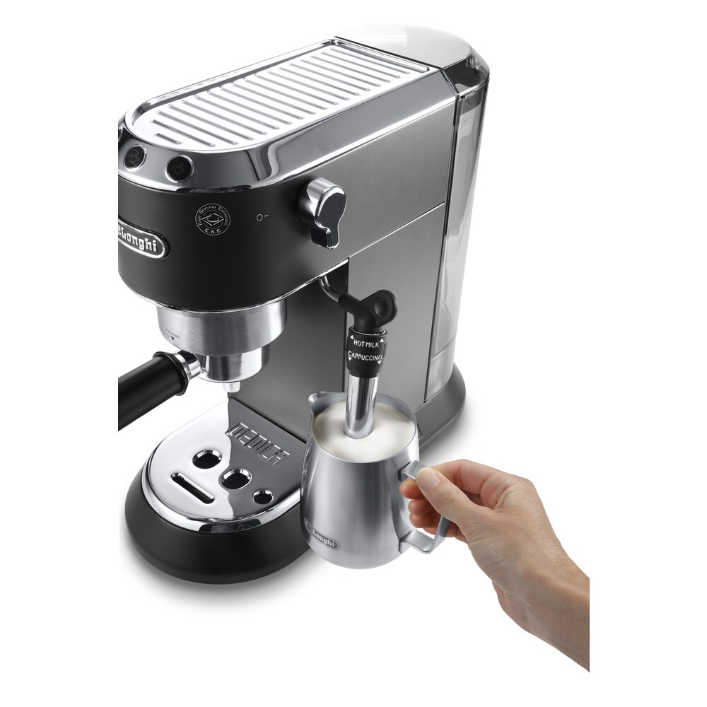 Cafetera espresso manual De'Longhi EC685.BK con cappuccinatore ajustable y  diseño único · El Corte Inglés