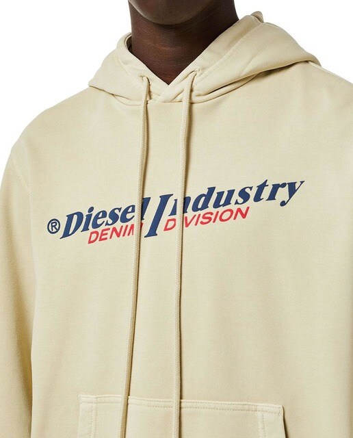 Sudadera de hombre en crema con capucha · Diesel · El Corte Inglés