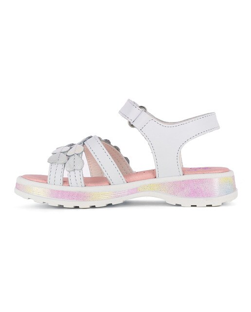 Sandalias de niña en piel de color blanco · Pablosky · El Corte Inglés