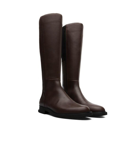 Botas de mujer de caña alta en piel de color marrón oscuro · Camper · El  Corte Inglés