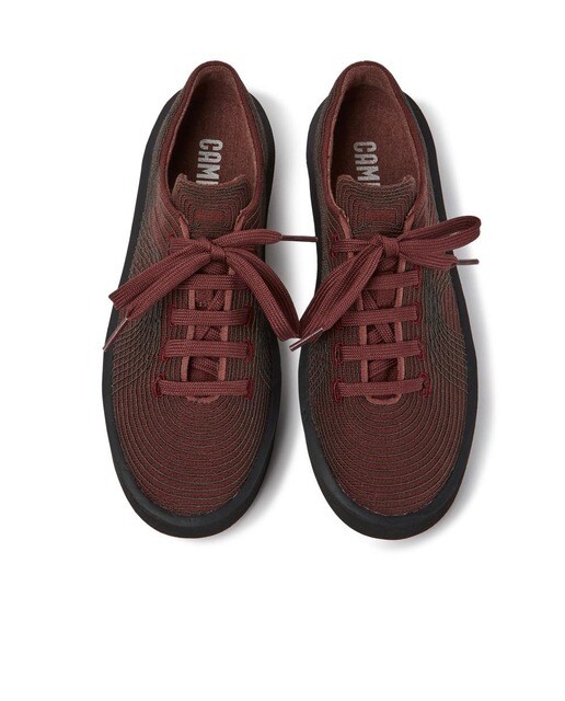 Zapatillas deportivas de mujer en burdeos con grabado · Camper · El Corte  Inglés