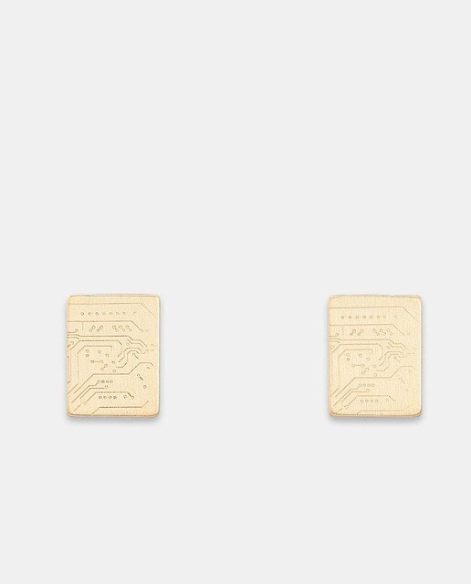 Pendientes rectangulares con grabado en color oro · Adolfo Dominguez · El  Corte Inglés