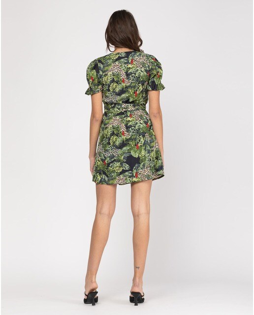 Vestido corto de estampado tropical con plisado frontal · Niza · El Corte  Inglés