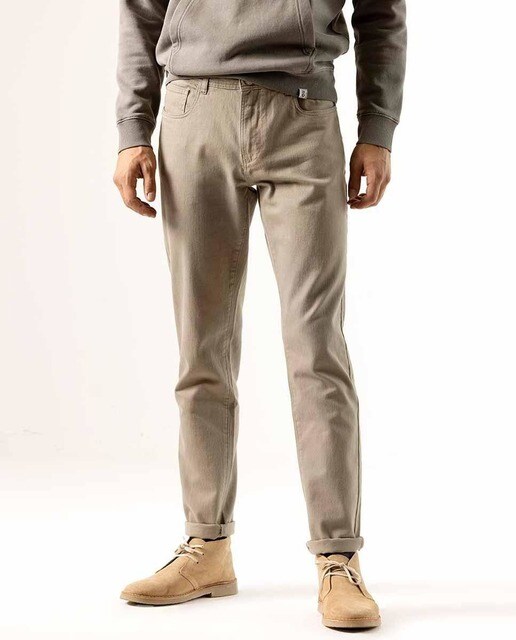 Pantalón cinco bolsillos de hombre regular beige · PuroEgo · El Corte Inglés