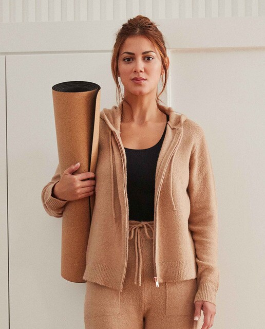 Sudadera homewear de mujer de punto tricot con capucha y cremallera ·  Gisela · El Corte Inglés