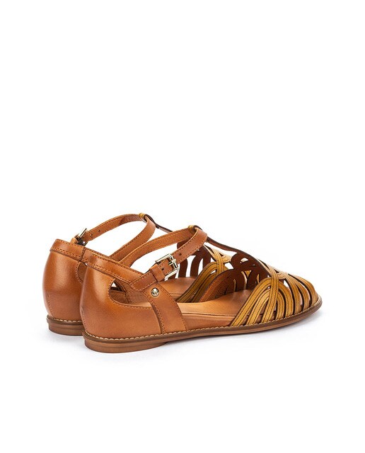 Sandalias planas de mujer de piel con hebilla en color mostaza y marrón ·  Pikolinos · El Corte Inglés