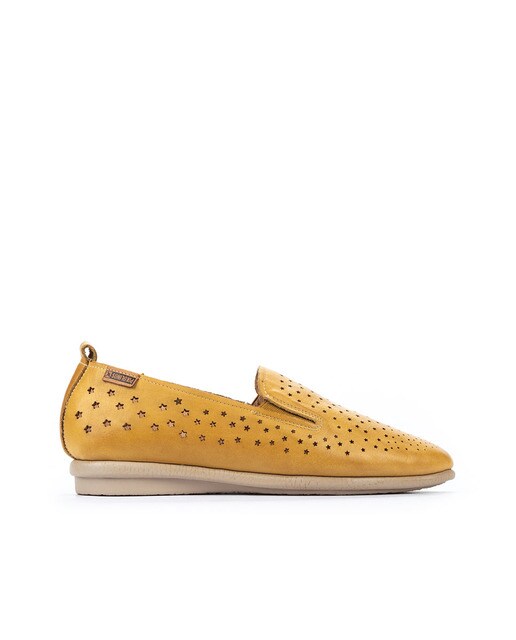 Mocasines Stradivarius de mujer desde 26 €
