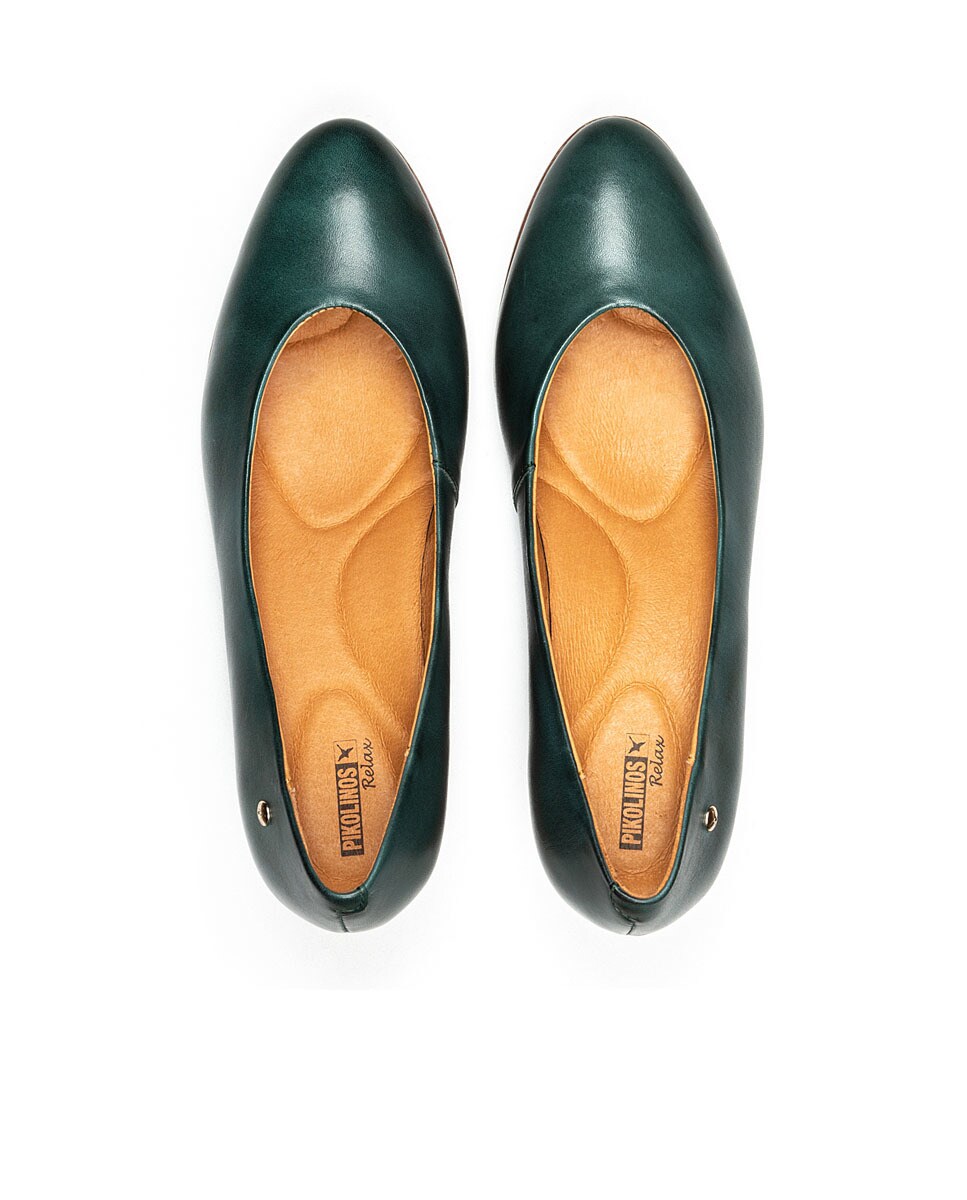 Zapatos de salón de mujer Pikolinos de piel liso en color verde · Pikolinos · El Corte Inglés